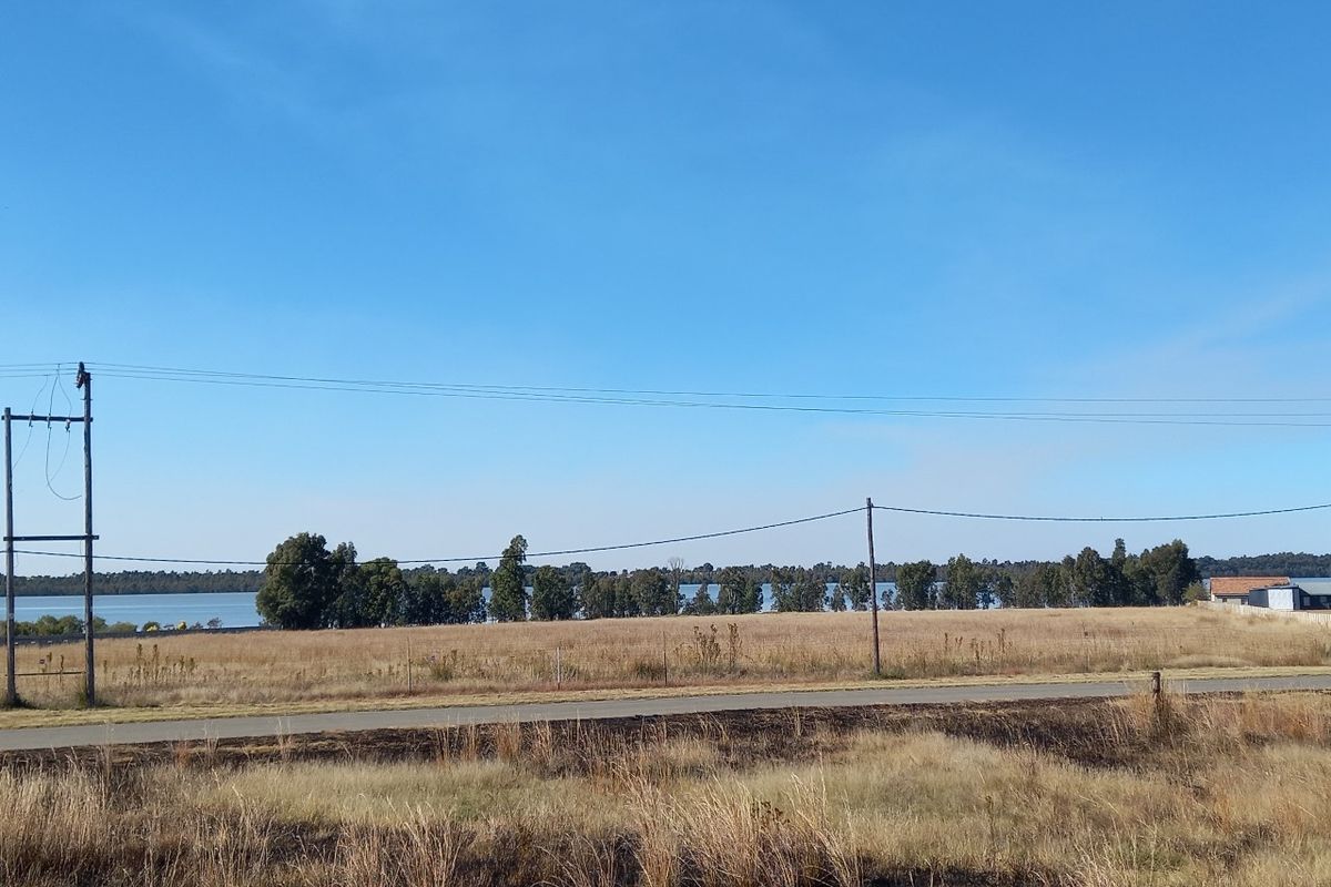 Eco Off-Grid Agricultural Stands  - Photo 4