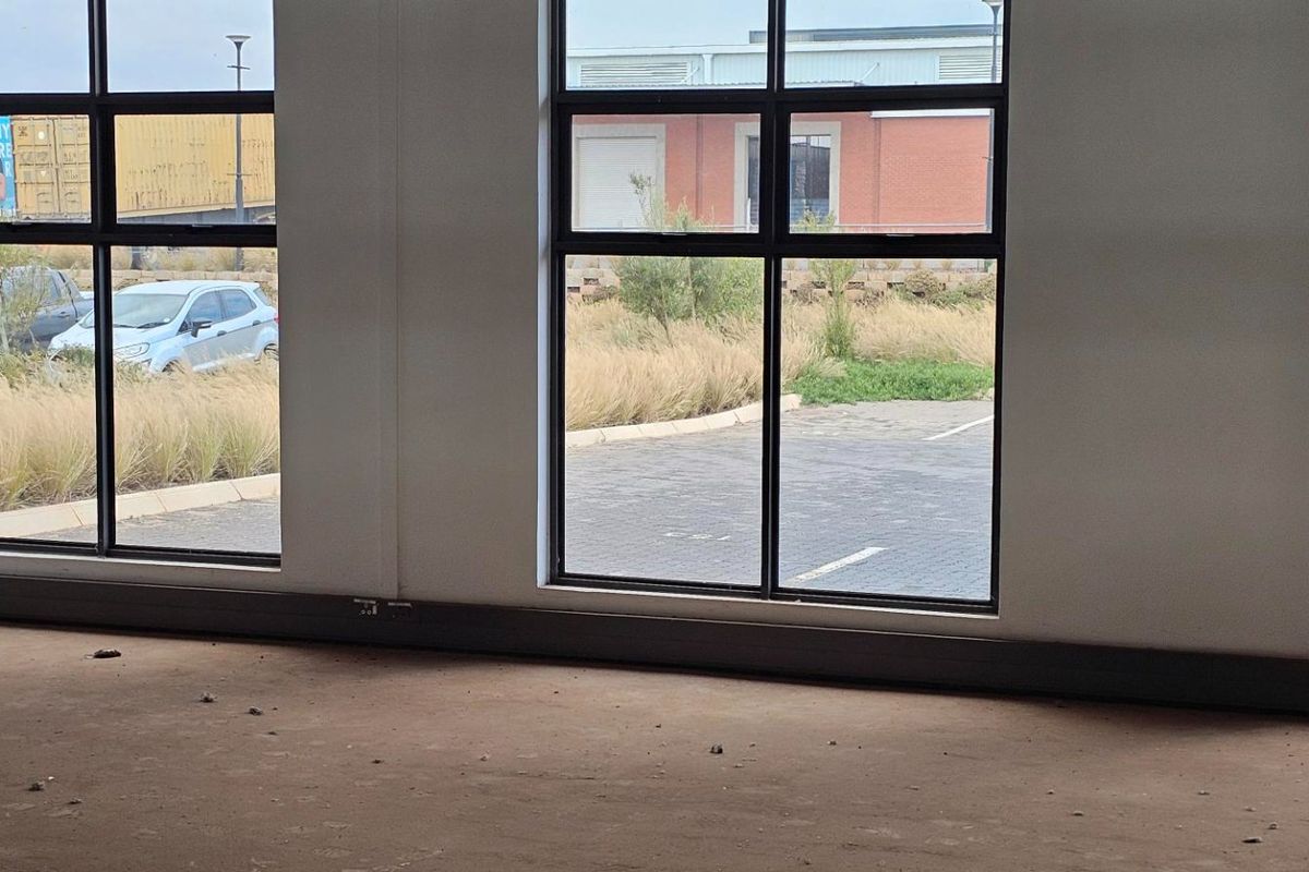 Boost Efficiency with Our Strategically Located Warehouses - Photo 5