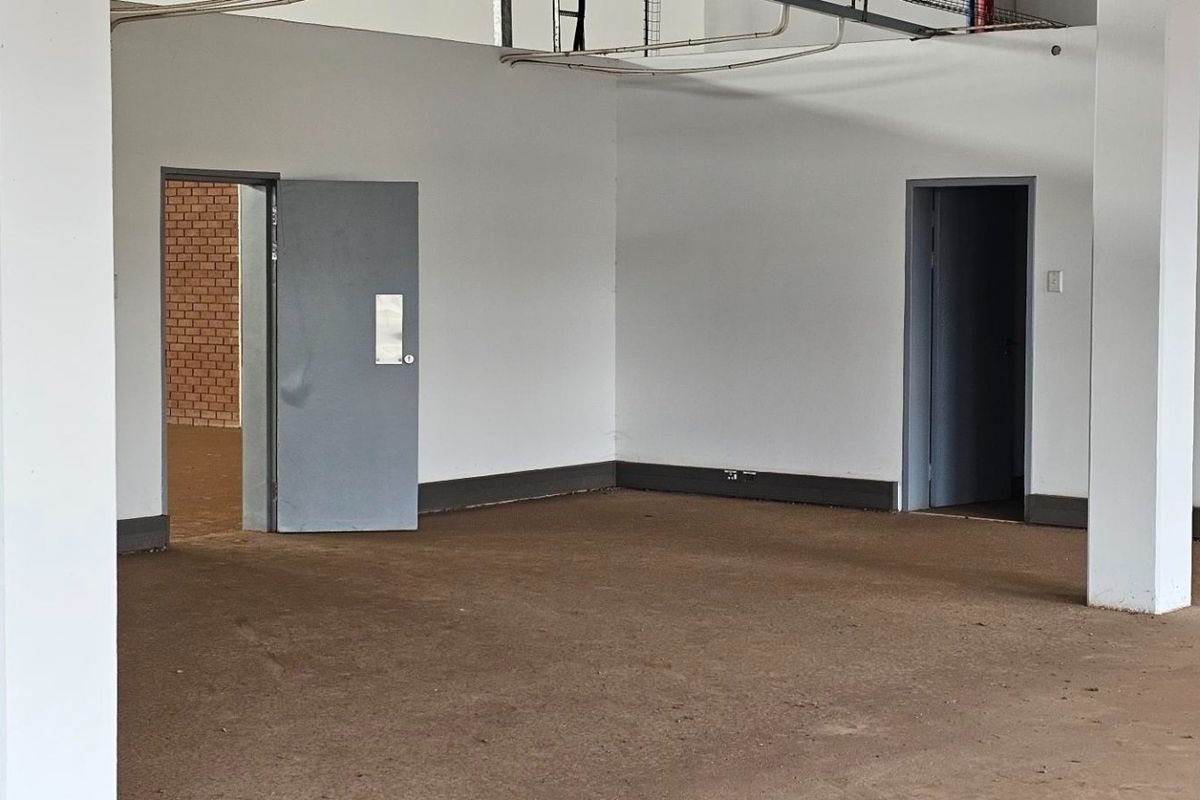 Boost Efficiency with Our Strategically Located Warehouses - Photo 4