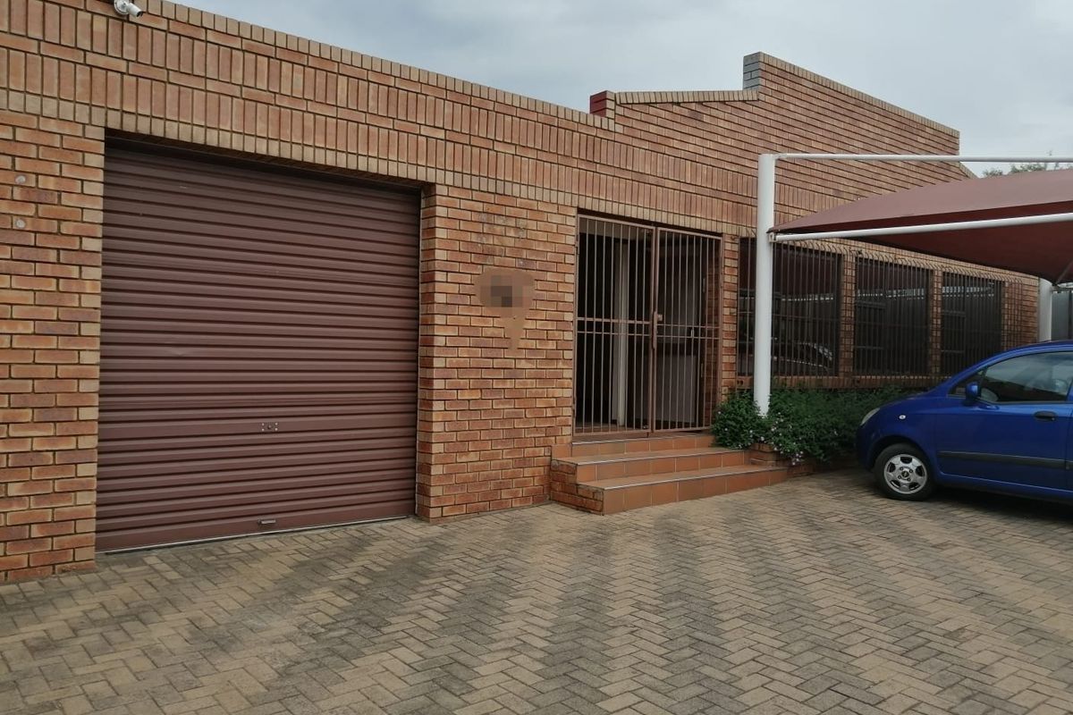 Commercial Property for Sale in Springs Central - Photo 2