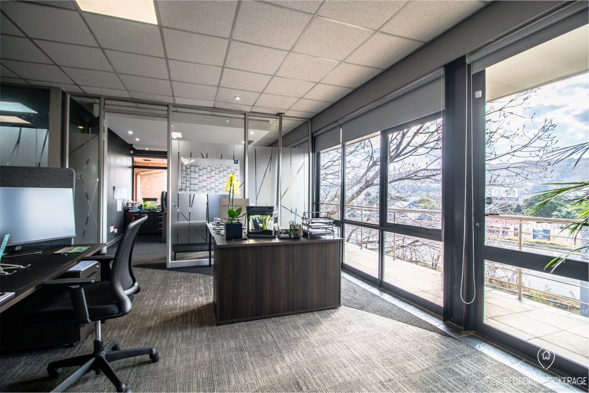PRIME OFFICE SPACE FOR SALE IN BEDFORDVIEW - Photo 4