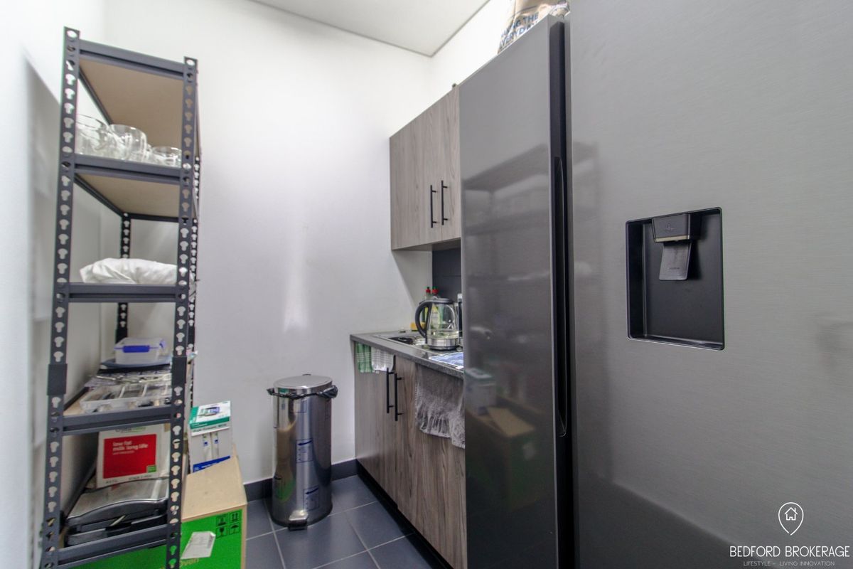 PRIME OFFICE SPACE FOR SALE IN BEDFORDVIEW - Photo 3