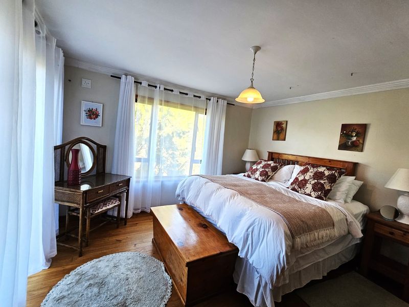 Charming Home in Dolphin Creek Golf Estate - R3 500 000 - Photo 5