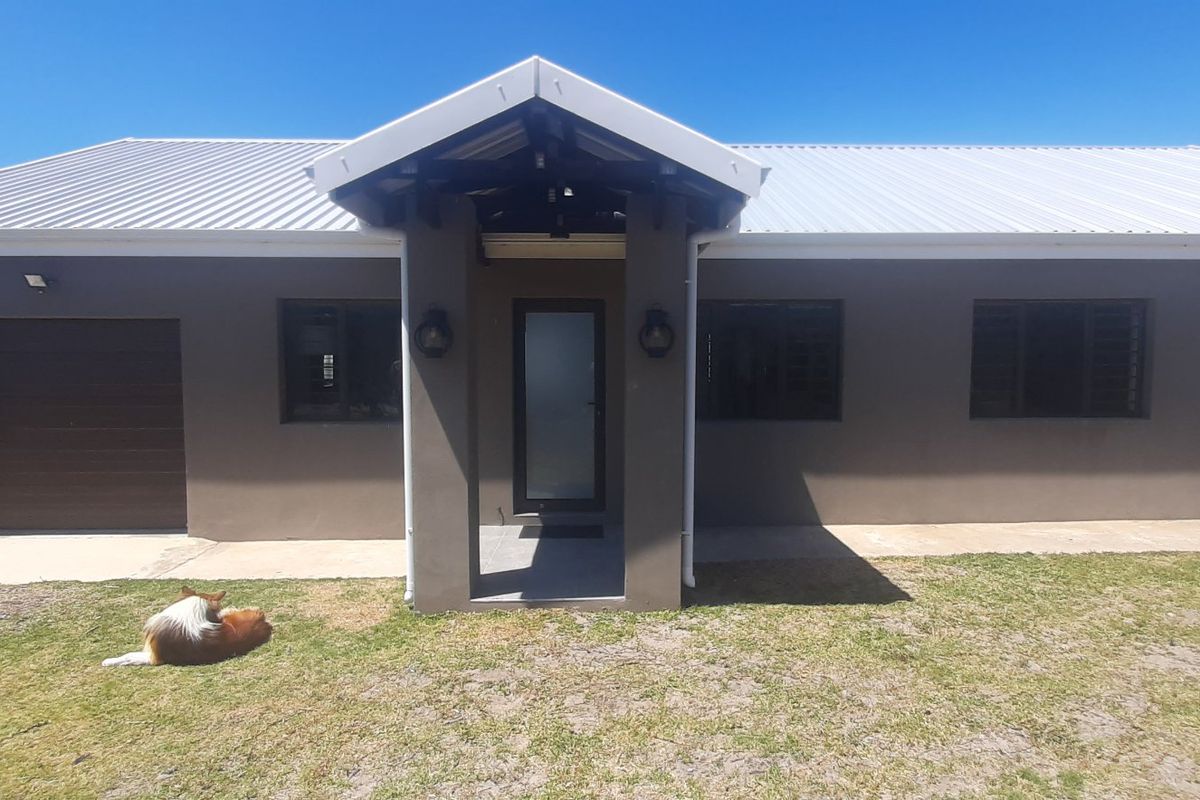 Tranquil Farm Living | Ideal for Remote Work, Creative Souls, or Peaceful Retirement - Photo 3