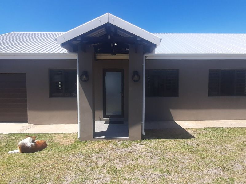 Tranquil Farm Living | Ideal for Remote Work, Creative Souls, or Peaceful Retirement - Photo 3