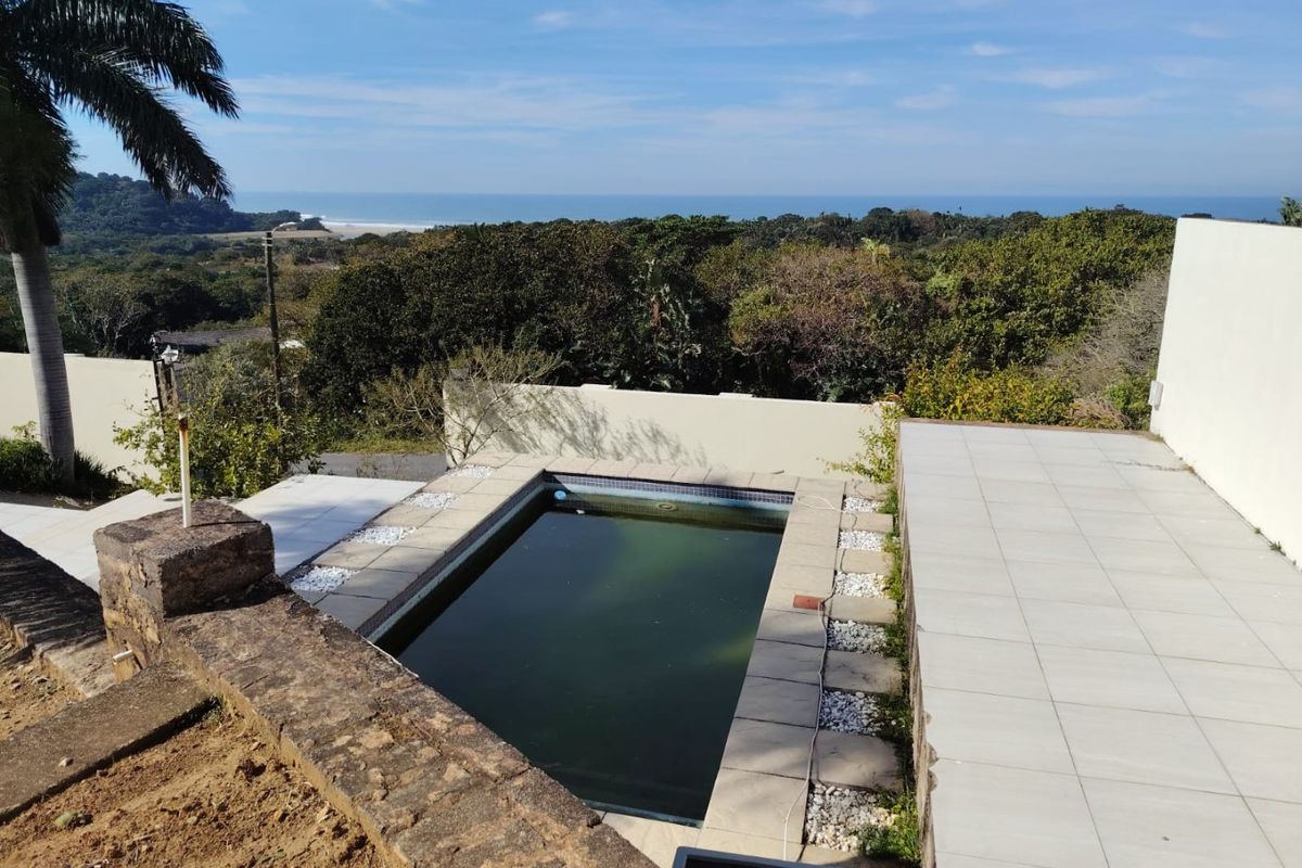 Versatile Freestanding Property with Incredible Sea Views – Endless Potential in Palm Beach, KZN South Coast - Photo 4