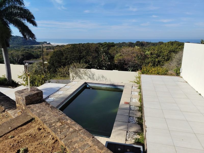 Versatile Freestanding Property with Incredible Sea Views – Endless Potential in Palm Beach, KZN South Coast - Photo 4