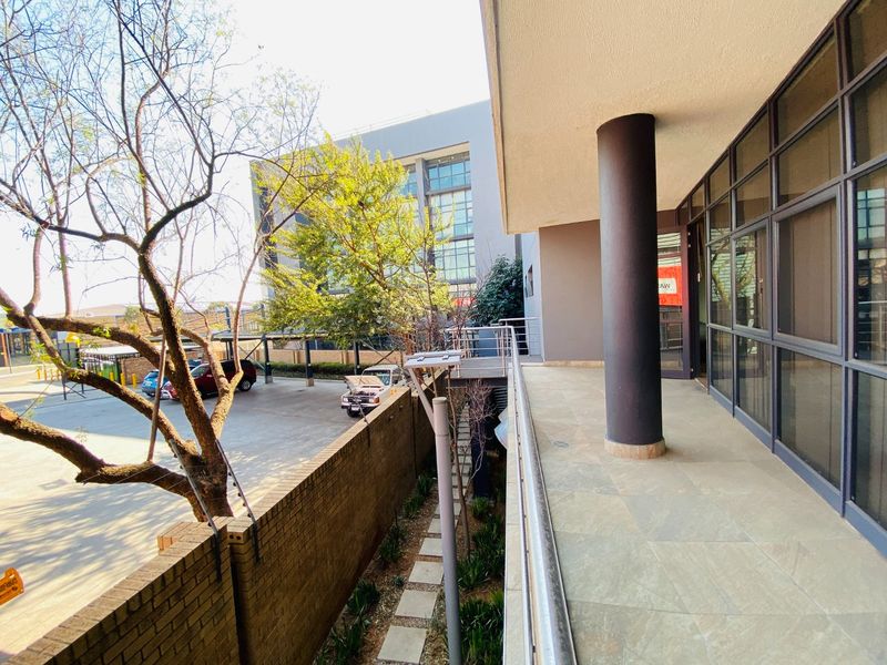 Prime Office Space To Let In Menlyn - Photo 5