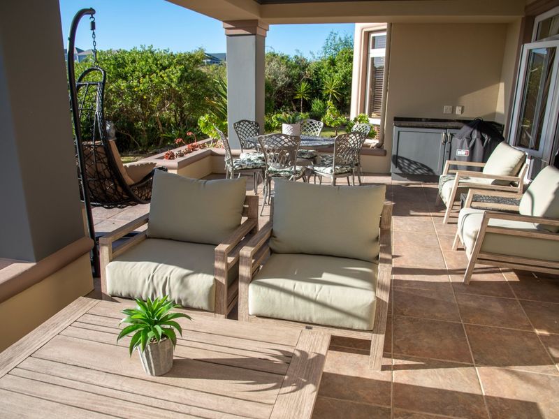 4 Bed House in Pezula Golf Estate for Sale - Photo 9