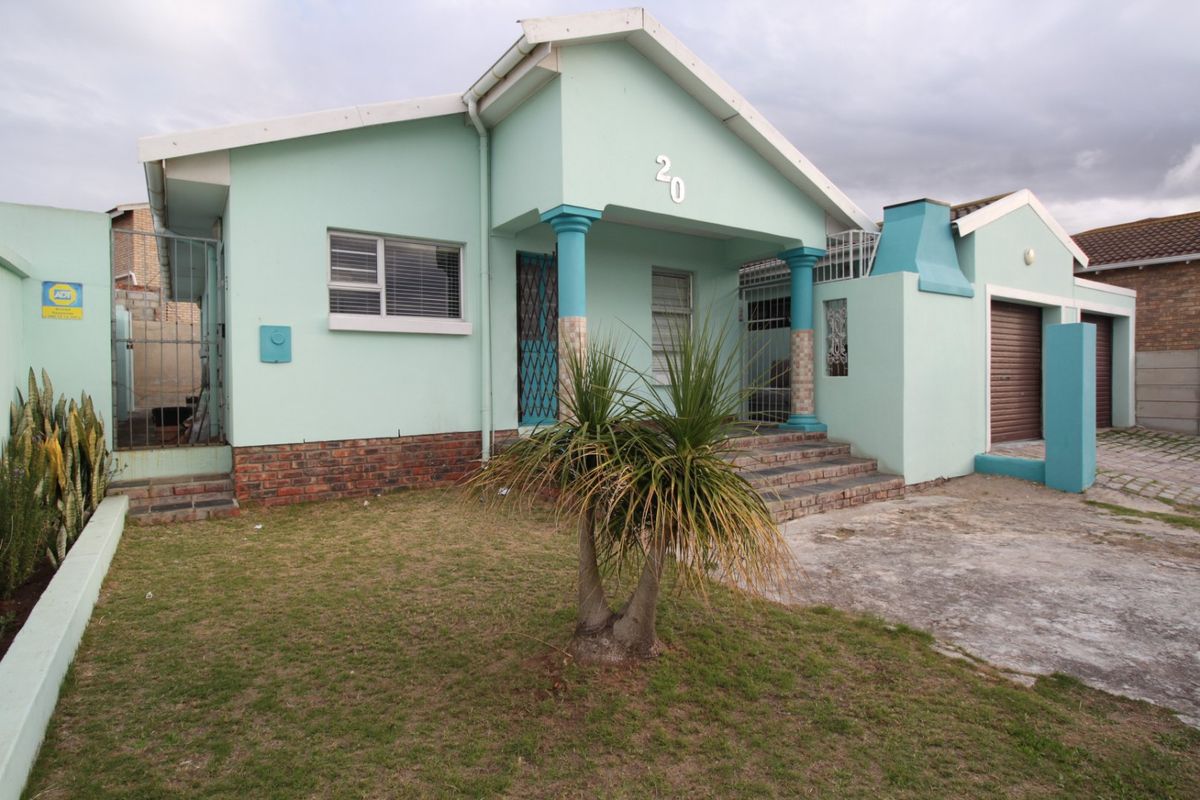 Lovely Cleary Estate Home for sale - Photo 3