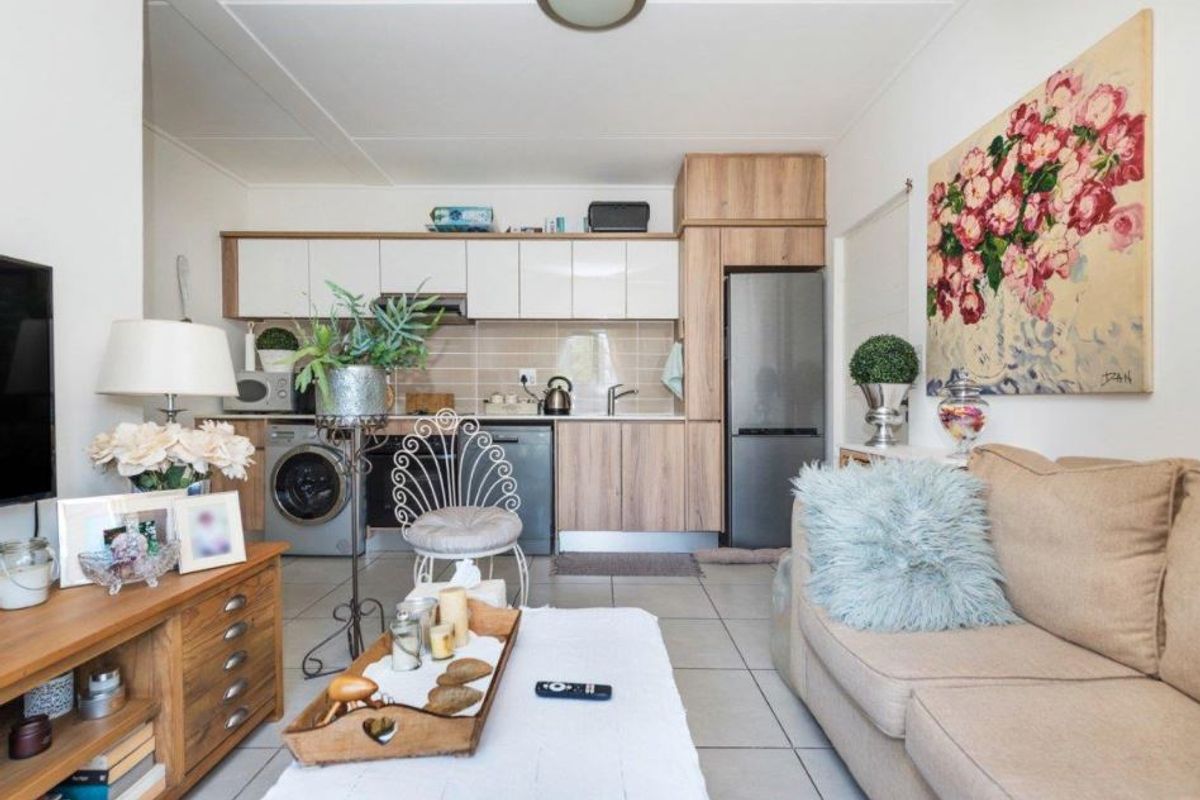 Modern 1-Bedroom Apartment with Luxury Lifestyle Features in The Reid, Linbro Park! - Photo 2