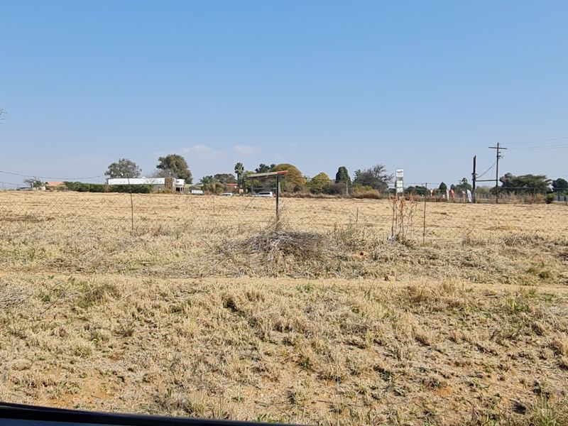 Bargain!!! Prime Location 10.1 Hectares For Sale In Mnandi - Photo 4