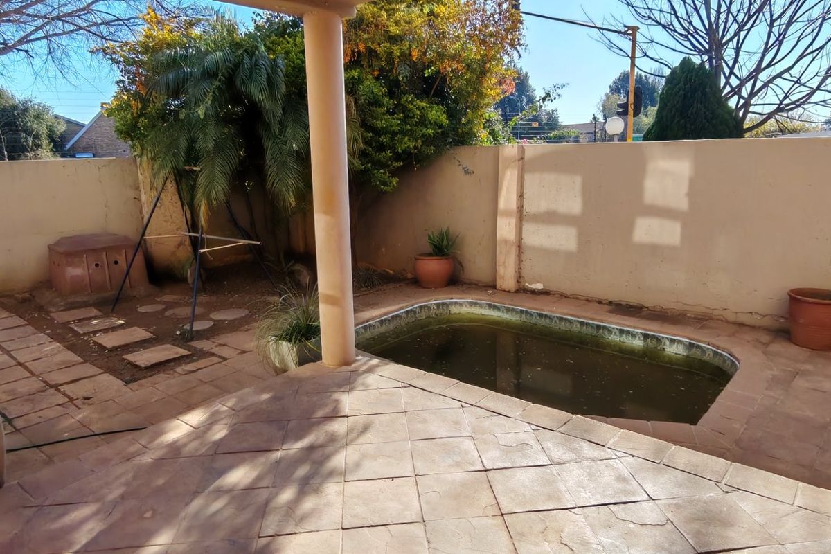 FOR SALE!! 3 Bedroom Townhouse  in Celtisdal - Photo 5