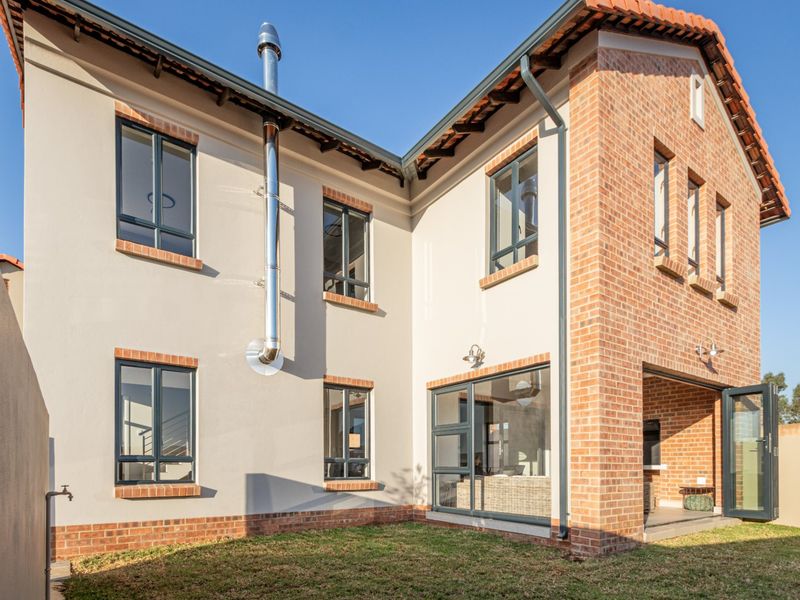3 Bed Town house in Avianto Estate for Sale - Photo 3