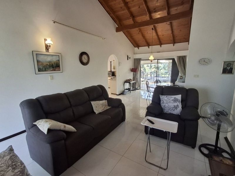 Immaculate character filled family residence with Ocean views and the added bonus of potential income generating accommodation. ABSOLUTE Value for money!!!!! - Photo 5