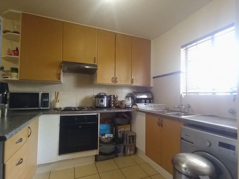 3 bedroom apartment for Sale  - Photo 2