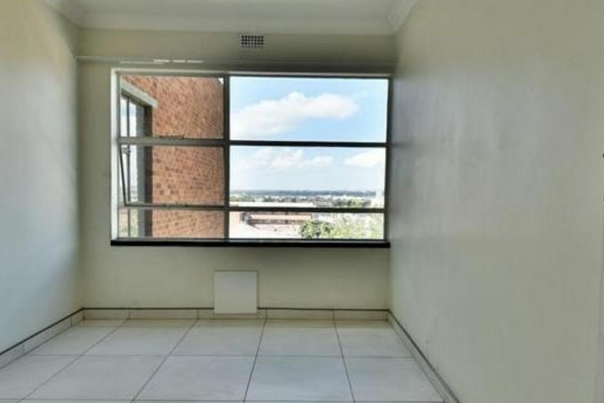 1 Bedroom Apartment for Sale in Alberton North - Photo 3