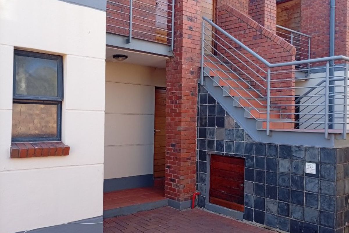 Studio/Bachelor flat - Photo 2