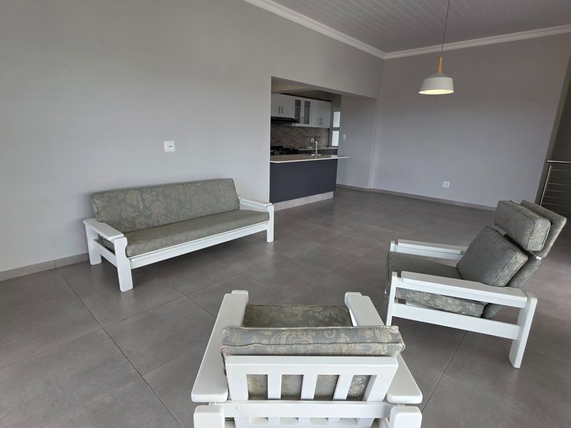 Beautiful Duet House... Established and Popular Neighborhood !!! - Photo 5