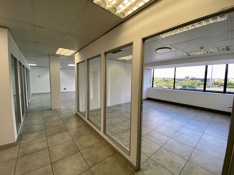 A-Grade Office Space To Let In Centurion - Photo 9