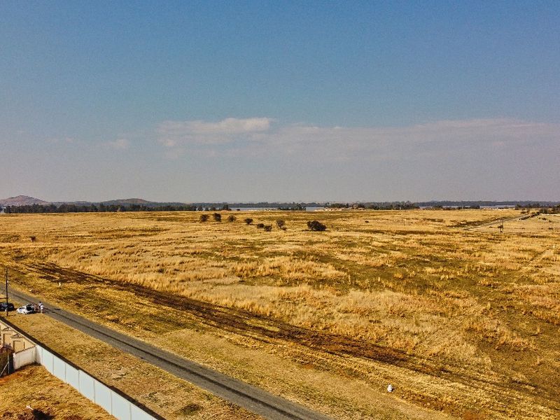 Eco Off-Grid Agricultural Stands  - Photo 10