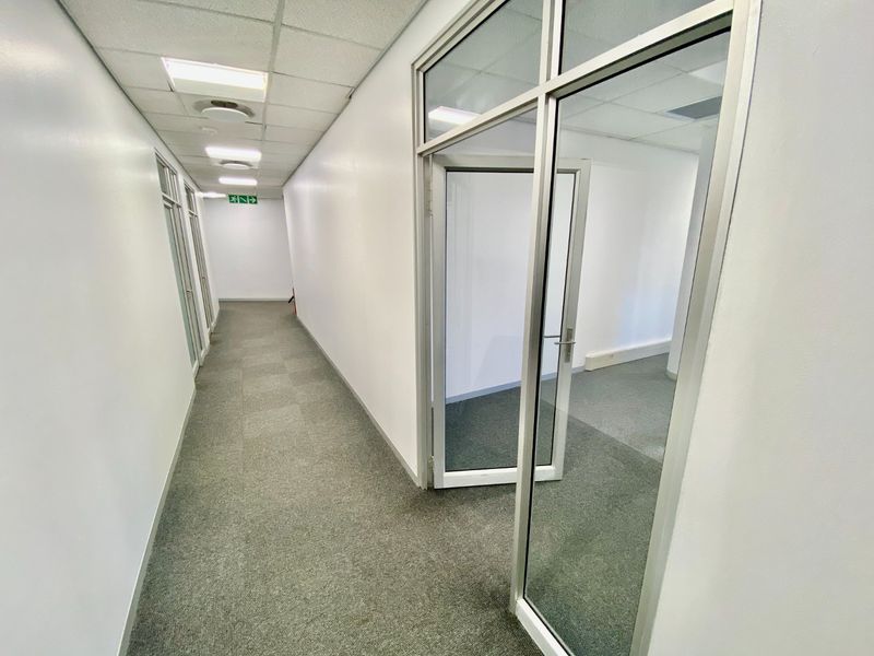 P-Grade Office Suite Available At Loftus - Photo 10