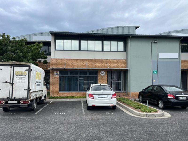 Neat unit to rent in CTX Business Park, Airport Industria - Photo 2