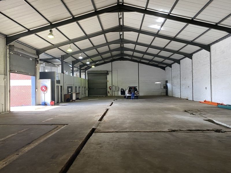 Fully Let Investment Property in Airport Industria - Photo 8
