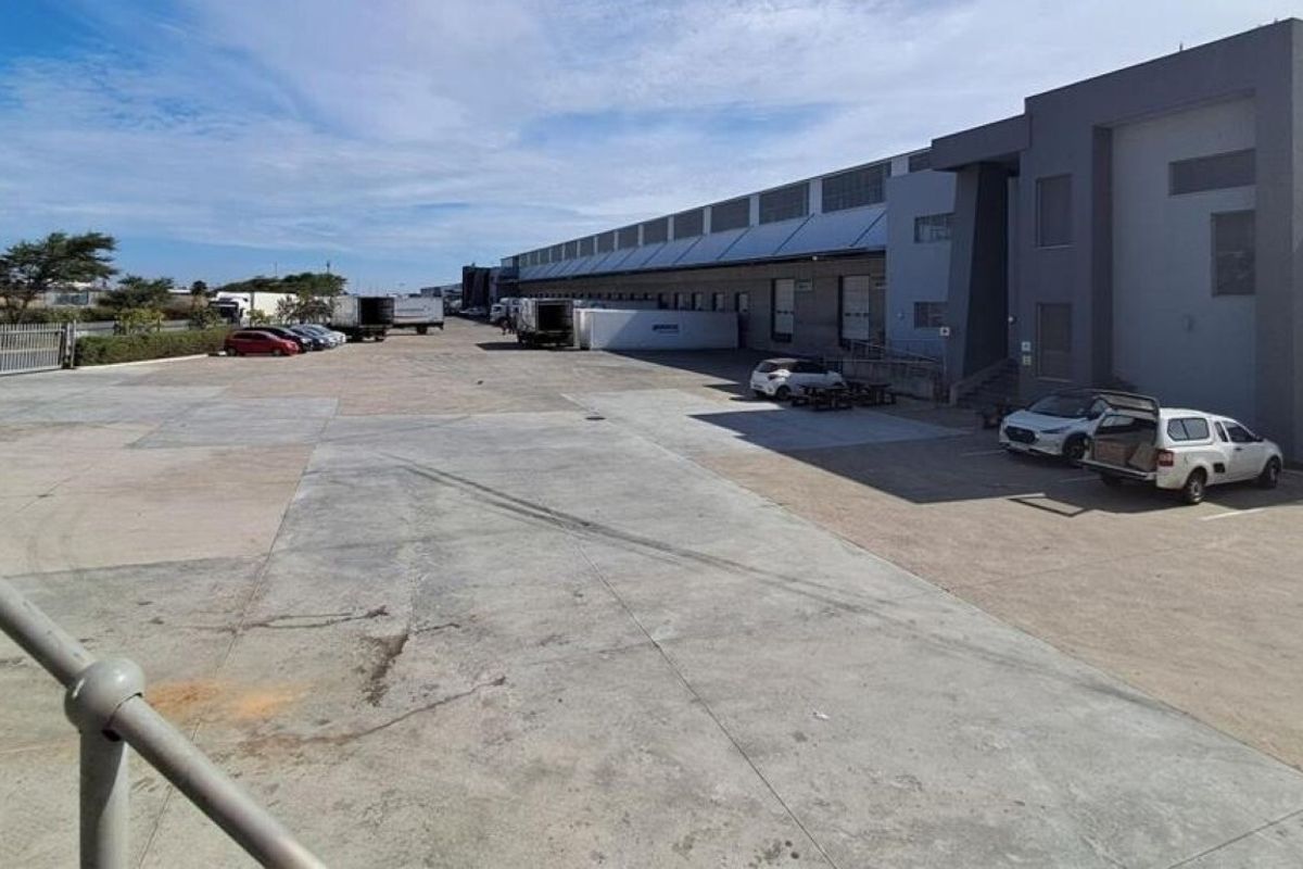 14154m2 Warehouse to Rent in Montague Park, Milnerton - Photo 5
