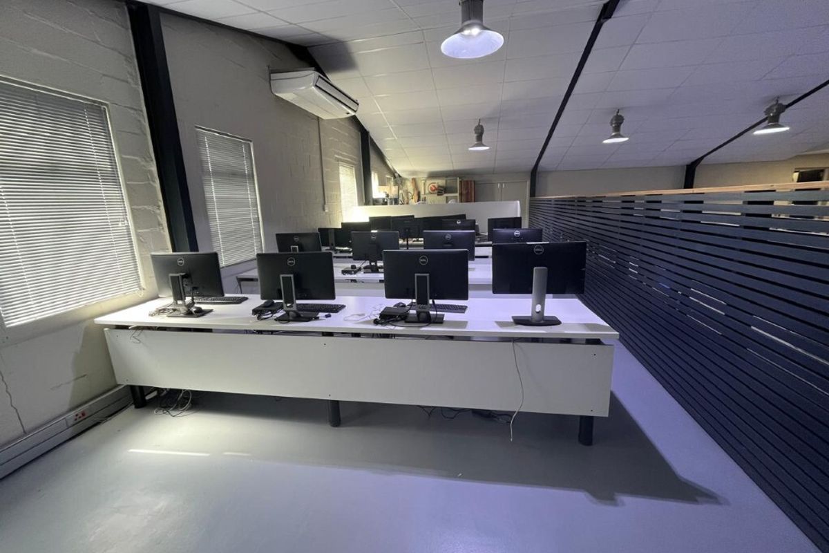 Office For Rent in Airport City Airport Industria - Photo 4