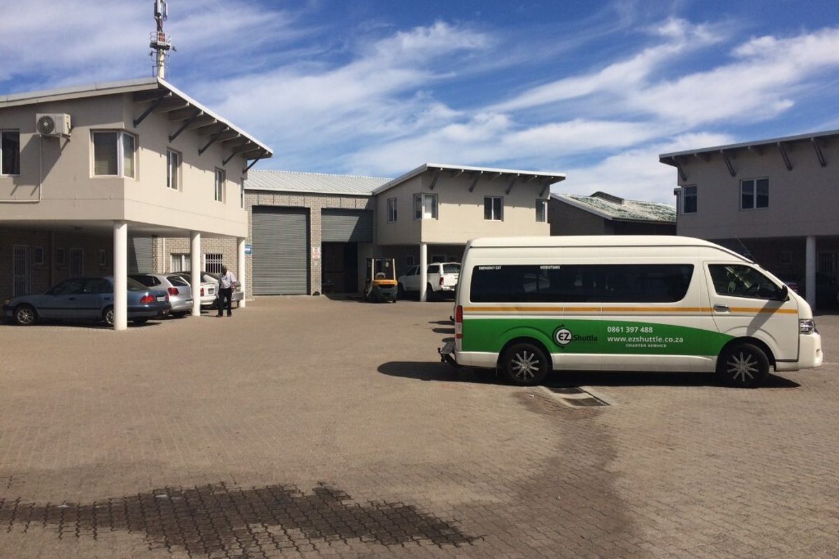 Industrial Unit with Office Component to let in Airport City - Photo 2