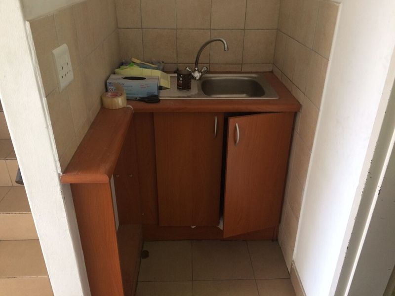 Industrial Unit with Office Component to let in Airport City - Photo 10