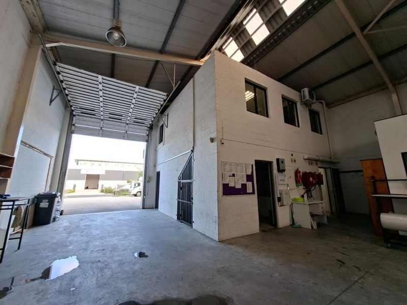 Industrial unit available for rent in Airport City - Photo 5