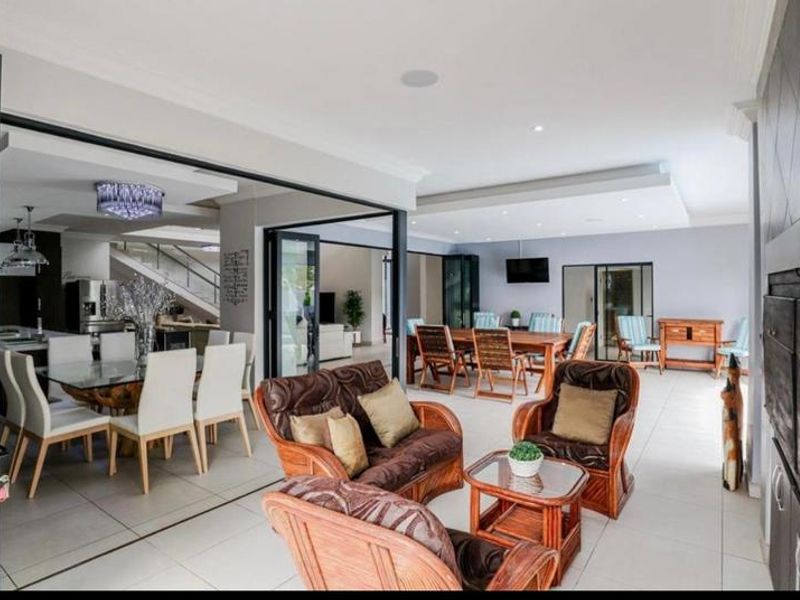 Modern 4 Bedroom Home with Cinema and entertainment room FOR SALE in Zambezi Country Estate, Montana - Photo 10