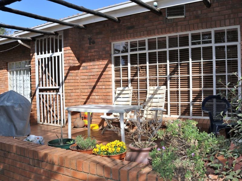 House For Sale in Tedderfield AH - Photo 6