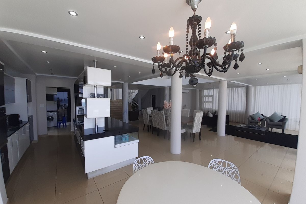 House For Sale in Tinley Manor - Photo 3