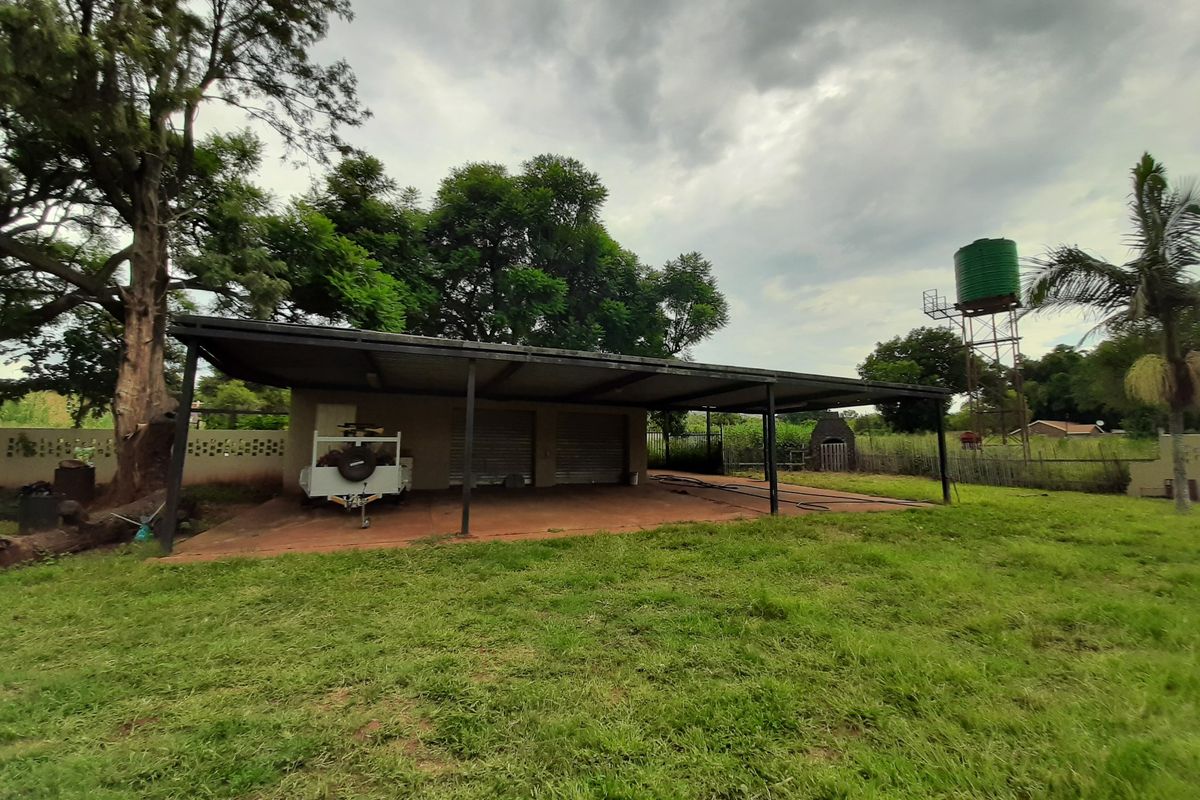 Farm For Sale in Heatherdale AH - Photo 5