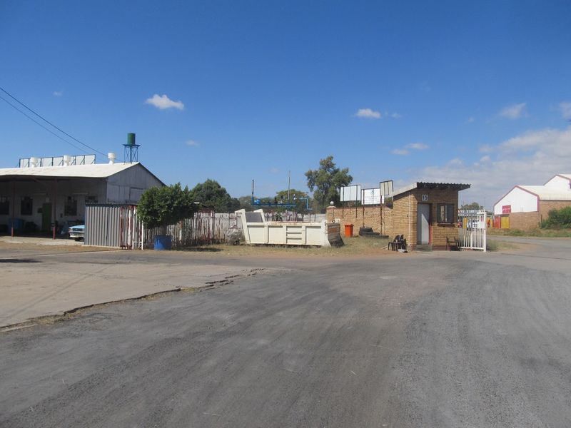 Industrial For Sale in Polokwane Industria - Photo 5