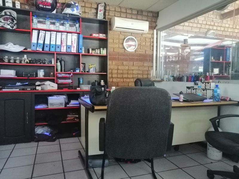 House For Sale in Klerksdorp Central - Photo 3