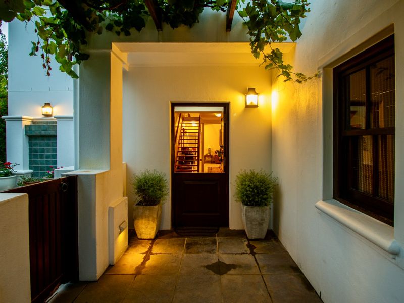 House For Sale in De Zalze Winelands Golf Estate - Photo 5