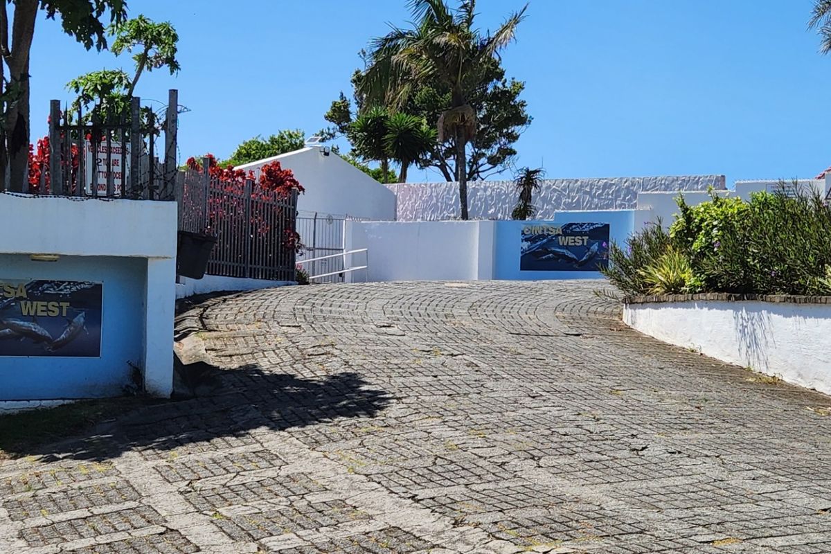 House For Sale in Cintsa West - Photo 2
