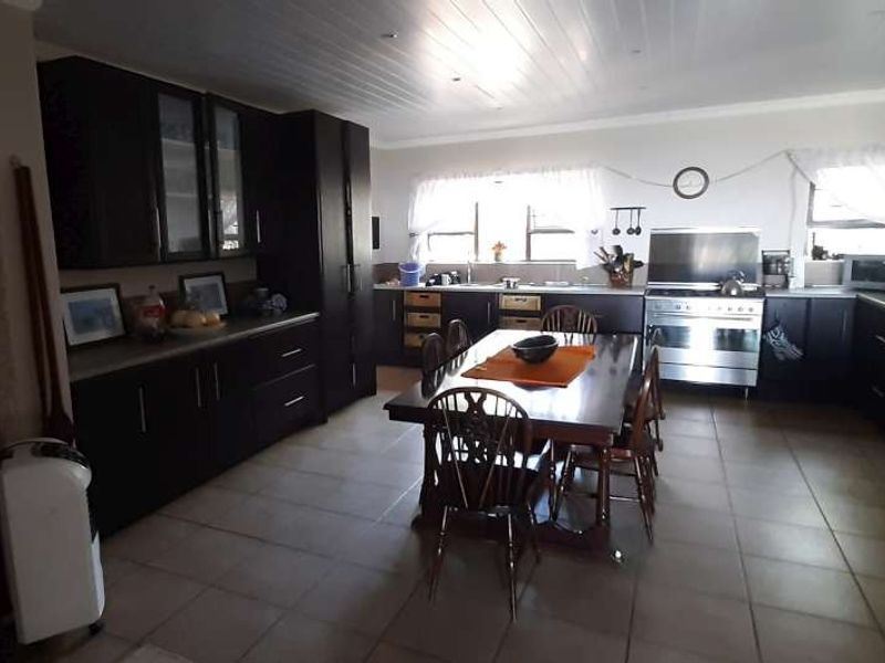 House For Sale in Highlands Wilderness Estate - Photo 8