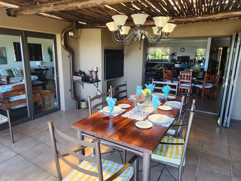 House For Sale in Highlands Wilderness Estate - Photo 7