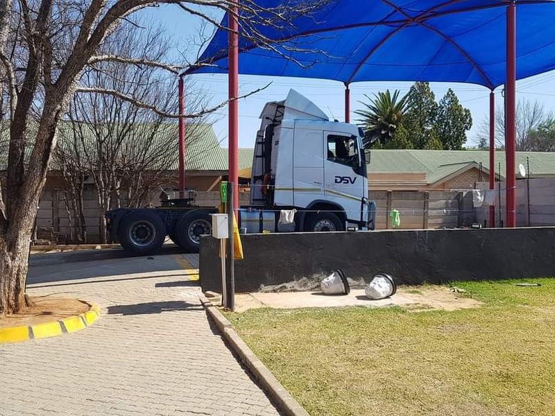 Retail For Sale in Wilkoppies - Photo 6