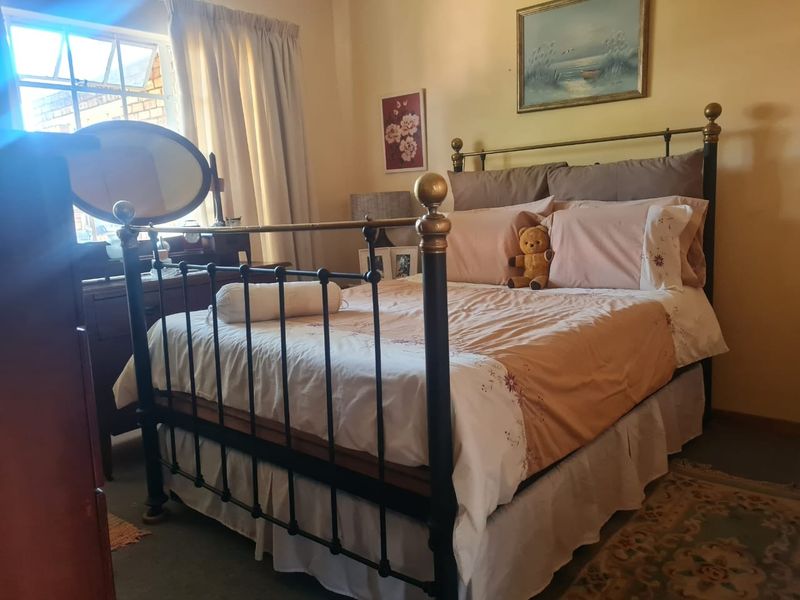 Townhouse For Sale in Meiringspark Ext 5 - Photo 7