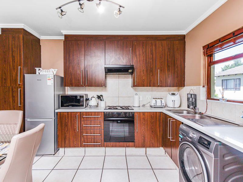 Apartment For Sale in Maroeladal - Photo 7