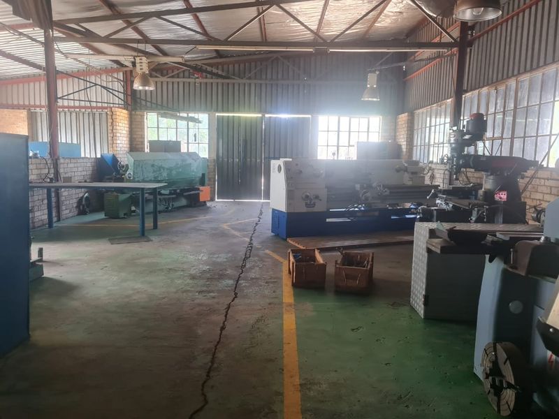 House For Sale in Stilfontein Industrial - Photo 3