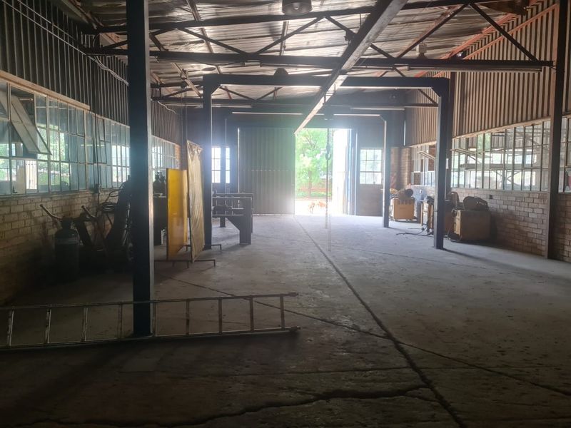 House For Sale in Stilfontein Industrial - Photo 4