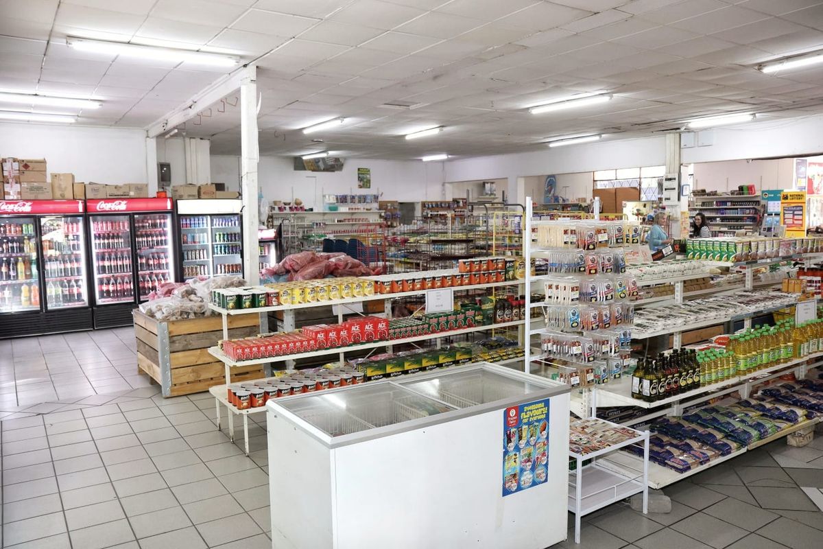 Retail For Sale in Citrusdal Central - Photo 3