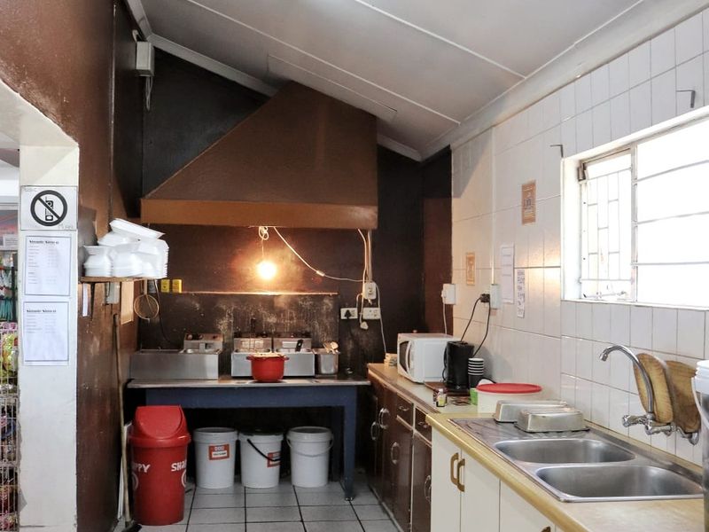 Retail For Sale in Citrusdal Central - Photo 9